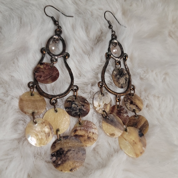 Statement Shell Earrings - Picture 5 of 9